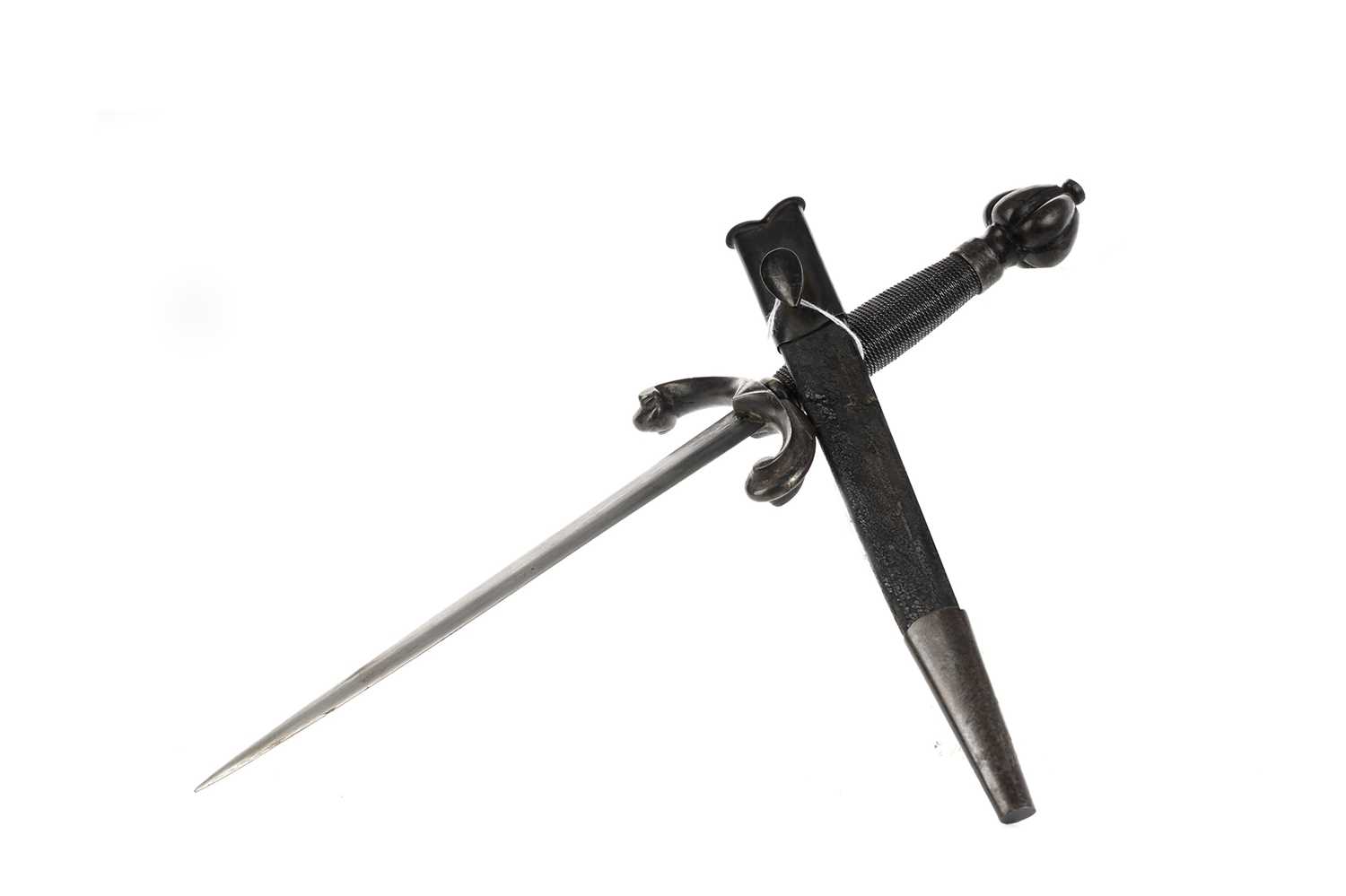 Lot 18 - GUSTAV II ANTIQUE STYLE DAGGER