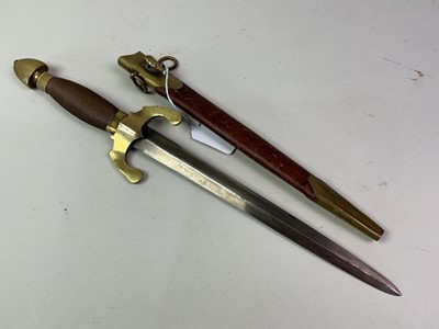 Lot 18 - GUSTAV II ANTIQUE STYLE DAGGER