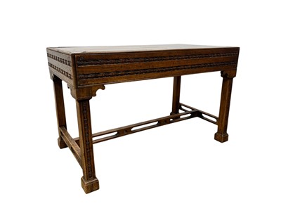 Lot 814 - OAK COFFEE TABLE