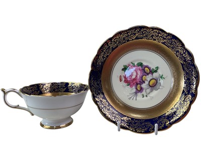 Lot 828 - GROUP OF VARIOUS CUPS AND SAUCERS