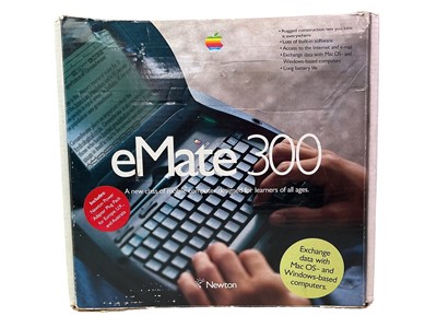 Lot 441 - APPLE EMATE 300 PERSONAL COMPUTER