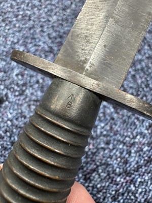 Lot 26 - FAIRBAIRN-SYKES COMMANDO FIGHTING KNIFE