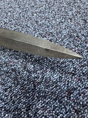 Lot 26 - FAIRBAIRN-SYKES COMMANDO FIGHTING KNIFE