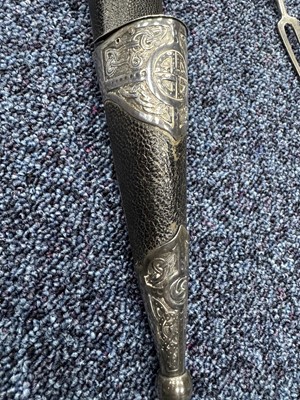 Lot 28 - SCOTTISH DIRK