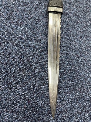 Lot 28 - SCOTTISH DIRK