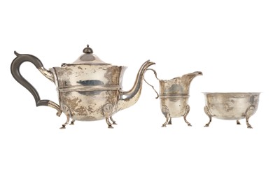 Lot 1026 - GEORGE V IRISH SILVER THREE PIECE TEA SERVICE