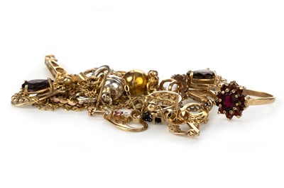 Lot 450 - GROUP OF GEM SET JEWELLERY