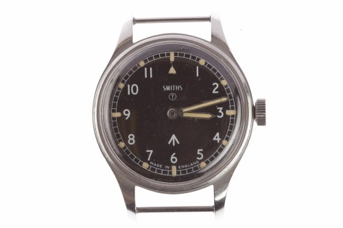 Lot 830 - GENTLEMAN'S SMITHS MILITARY ISSUE STAINLESS...