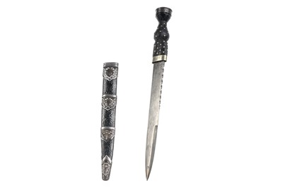 Lot 48 - SCOTTISH DIRK