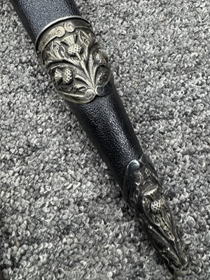 Lot 50 - SCOTTISH OFFICER'S DIRK