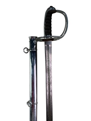 Lot 55 - WWI BRITISH 1827 PATTERN RIFLE OFFICERS SWORD