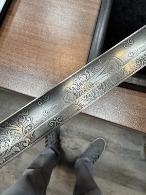 Lot 55 - WWI BRITISH 1827 PATTERN RIFLE OFFICERS SWORD