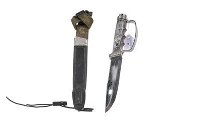 Lot 57 - EXPLORA SURVIVAL KNIFE