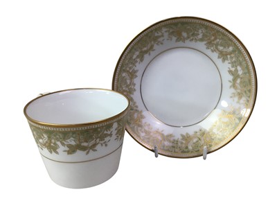 Lot 66 - NORITAKE DINNER SERVICE