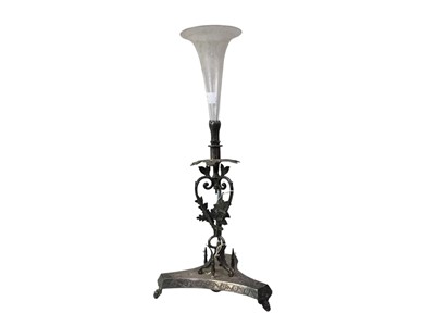 Lot 24 - VICTORIAN CAKE PLATE STAND