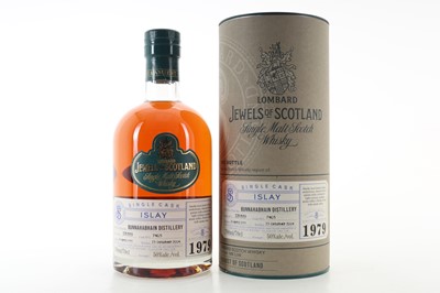 Lot 141 - **BUNNAHABHAIN 1979 25 YEAR OLD LOMBARD JEWELS OF SCOTLAND