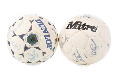 Lot 1803 - KENNY DALGLISH TESTIMONIAL DINNER INVITATIONS AND SIGNED BALL