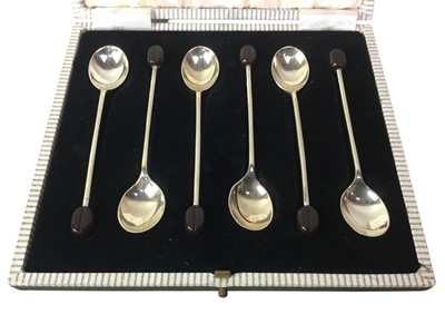Lot 50 - SET OF SIX GEORGE V SILVER COFFEE BEAN SPOONS
