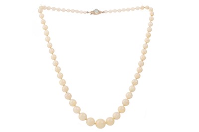 Lot 479 - OPAL BEAD NECKLACE