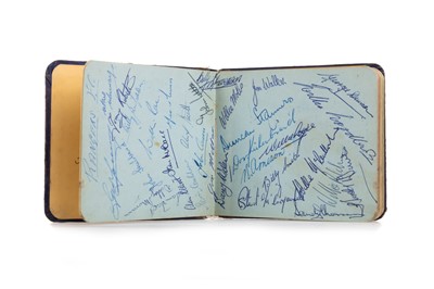 Lot 1843 - GROUP OF SCOTTISH FOOTBALL CLUB PLAYER SIGNATURES
