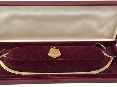 Lot 3 - GOLD FLAT LINK NECKLET