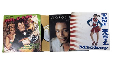 Lot 188 - LARGE COLLECTION OF VINYL RECORDS