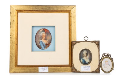 Lot 1469 - EDWARDIAN UPRIGHT OVAL MINIATURE OF A BABY