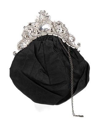 Lot 1057 - LATE VICTORIAN SILVER MOUNTED EVENING BAG