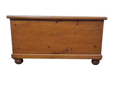 Lot 447 - PINE BLANKET CHEST