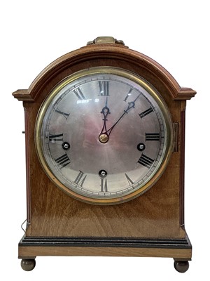 Lot 453 - MAHOGANY CASED MANTEL CLOCK