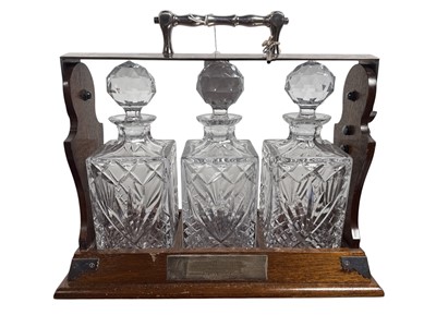 Lot 1475 - OAK TANTALUS