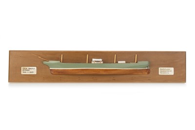 Lot 1482 - HALF HULL MODEL