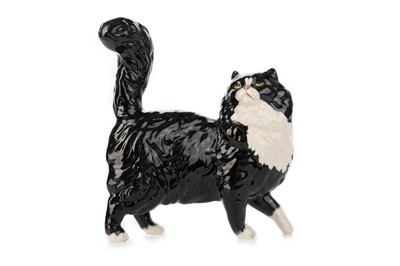 Lot 1523 - ROYAL DOULTON FIGURE OF A CAT