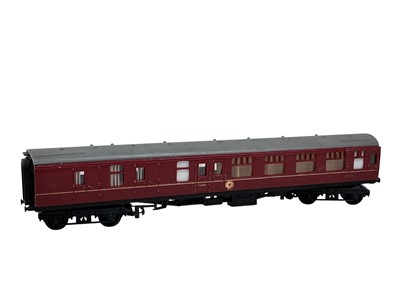 Lot 632 - GROUP OF TRI-ANG AND HORNBY TRAINS
