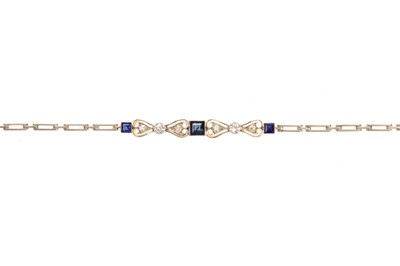 Lot 519 - EDWARDIAN SAPPHIRE AND DIAMOND BRACELET