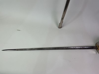 Lot 66 - GEORGE V OFFICER'S DRESS SWORD