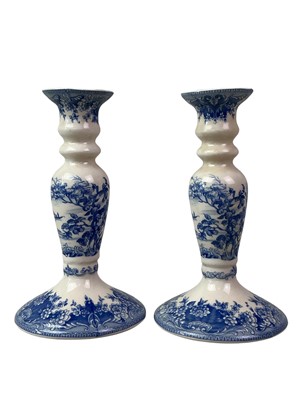 Lot 483 - COLLECTION OF CERAMICS