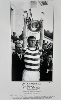 Lot 578 - BILLY MCNEILL SIGNED LIMITED EDITION PRINT