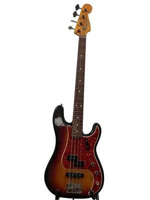 Lot 1065 - P/J STYLE BASS GUITAR
