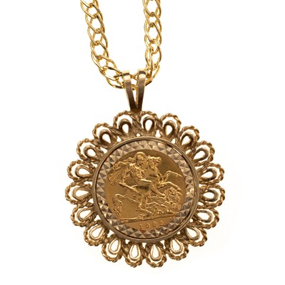Lot 6 - ELIZABETH II GOLD HALF SOVEREIGN PENDANT ON CHAIN