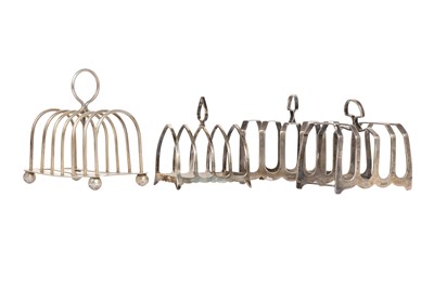 Lot 1058 - GEORGE V SILVER TOAST RACK