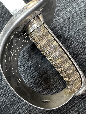 Lot 67 - WWI INFANTRY OFFICER'S SWORD