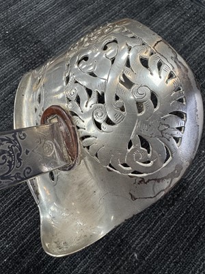 Lot 67 - WWI INFANTRY OFFICER'S SWORD