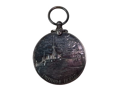 Lot 787 - GROUP OF WWI AND WWII MEDALS