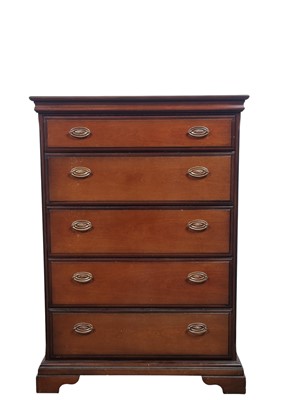 Lot 702 - REPRODUCTION MAHOGANY BEDROOM SUITE