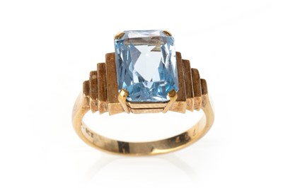 Lot 538 - TOPAZ RING