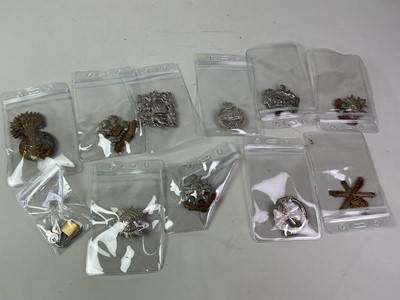 Lot 79 - GROUP OF MILITARY AND MASONIC BADGES