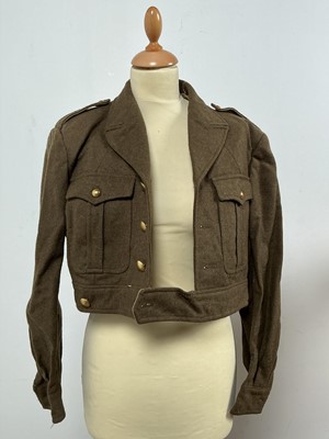 Lot 83 - GROUP OF MILITARY UNIFORM