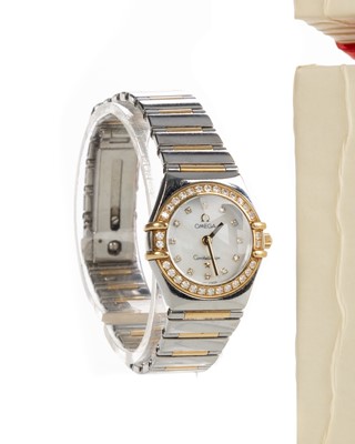Lot 871 - OMEGA CONSTELLATION