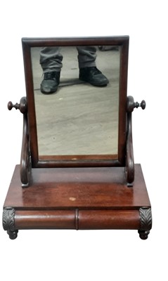 Lot 14 - VICTORIAN MAHOGANY DRESSING MIRROR